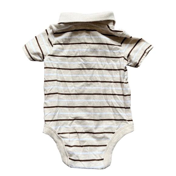 Set of 7 Short-Sleeved Baby Onesies, Carter's, Little Me and more, Size 6 Months - Picture 7 of 15